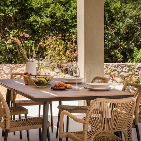 Nefeli - Ionian Treasure